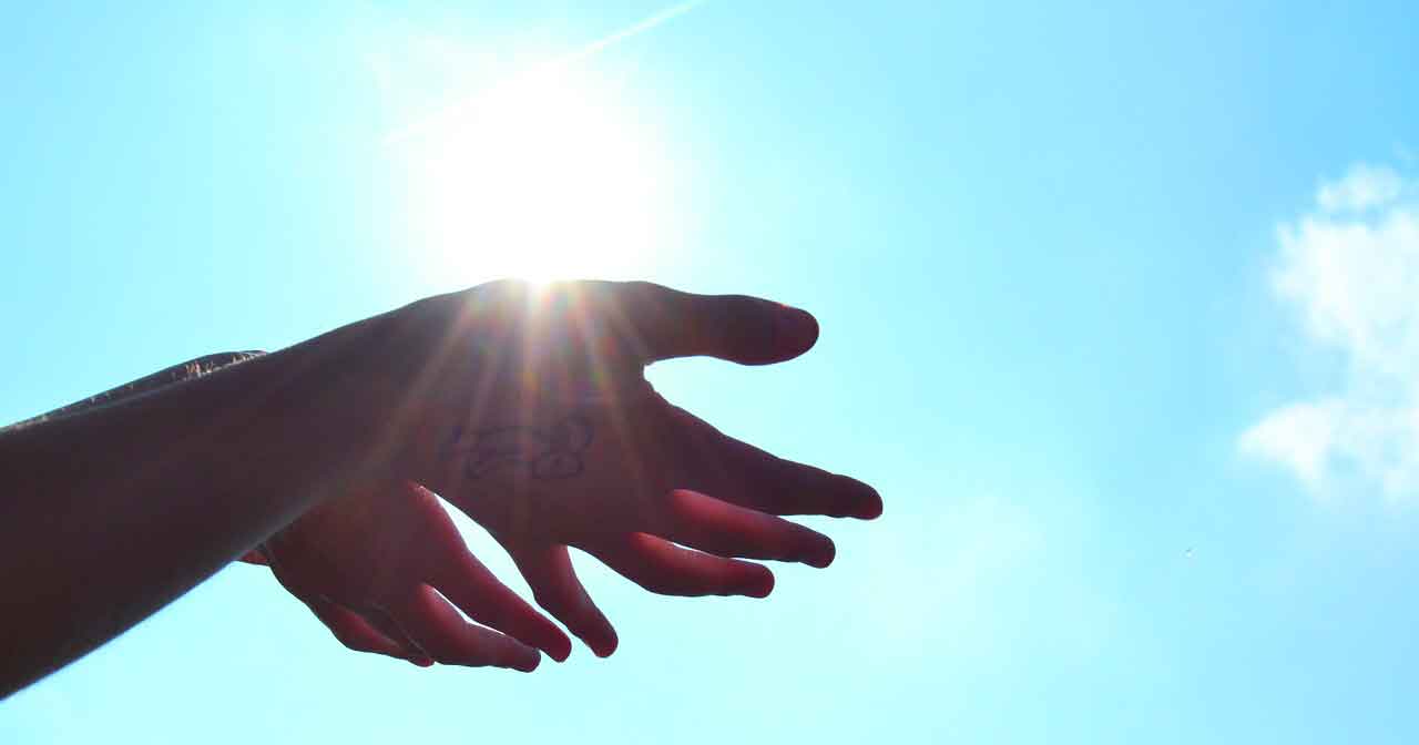 Psoriasi alle unghie, cause e cura: niente smalto per coprirla