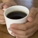 4 caffè al giorno: più benefici che danni alla salute