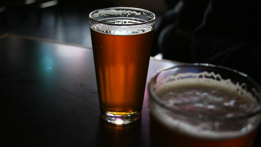 Birra e vino per rilassarsi, superalcolici per innervosirsi