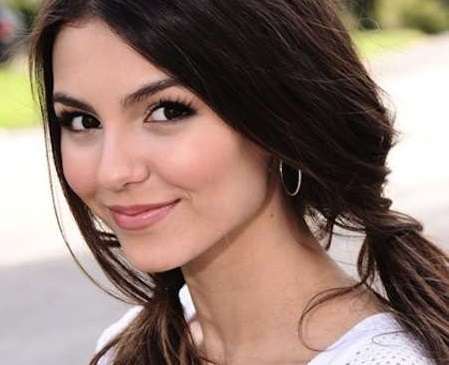 Moda capelli inverno 2017: tornano i codini