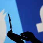 State lontani da Facebook: sfrutta vulnerabilità umana, l'annuncio dell'ex presidente