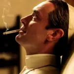 Vaticano, sigarette bandite dal 2018: stretta sul fumo del Papa