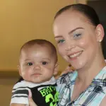 Madre surrogata resta incinta durante la gravidanza: caso di superfetazione