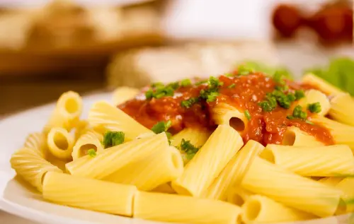 La pasta fa dimagrire: chi la mangia è più snello