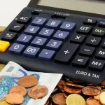 Bollo auto abolito nel 2018? Riecheggia la vecchia ipotesi berlusconiana