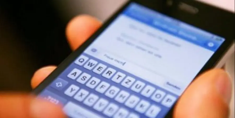 Disereda la moglie con un sms: il testamento è valido