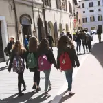 Studenti delle medie non possono tornare a casa da soli, la circolare delle polemiche