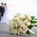 Rissa alle nozze: il padre dello sposo attacca figlia, moglie e suocera