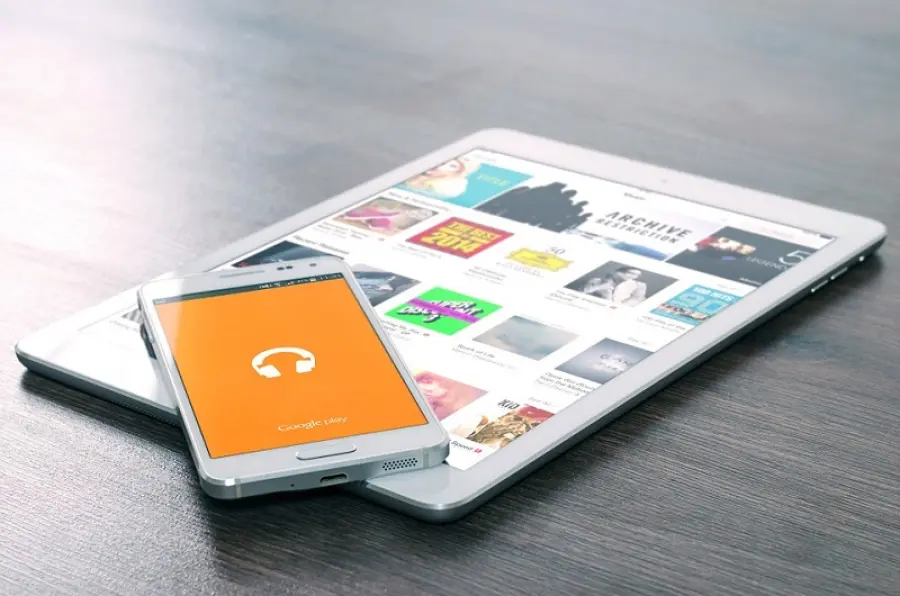 Google sospende licenzia Huawei: stop aggiornamenti Android su smartphone e tablet