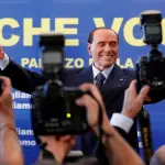 Berlusconi demolisce Di Maio a Fiuggi: 'Meteorina della politica'