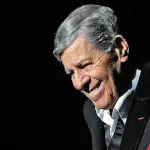Jerry Lewis è morto, 91 anni di comicità a tutto spiano