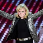 Rita Pavone schiantata dal web per una foto condivisa su Fb