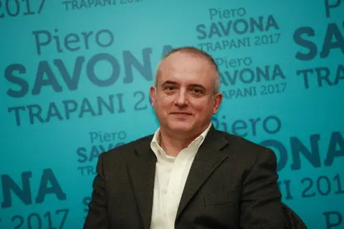Trapani, Piero Savona tradito dagli elettori: Comune al Commissario