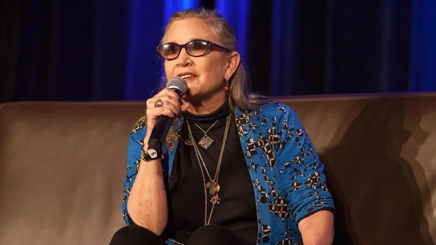 Carrie Fisher morta per un mix letale di alcol e droghe