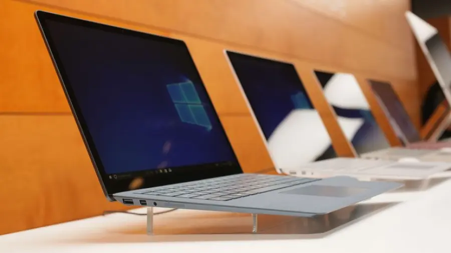 Microsoft Surface laptop: rivale di MacBook e Chromebook