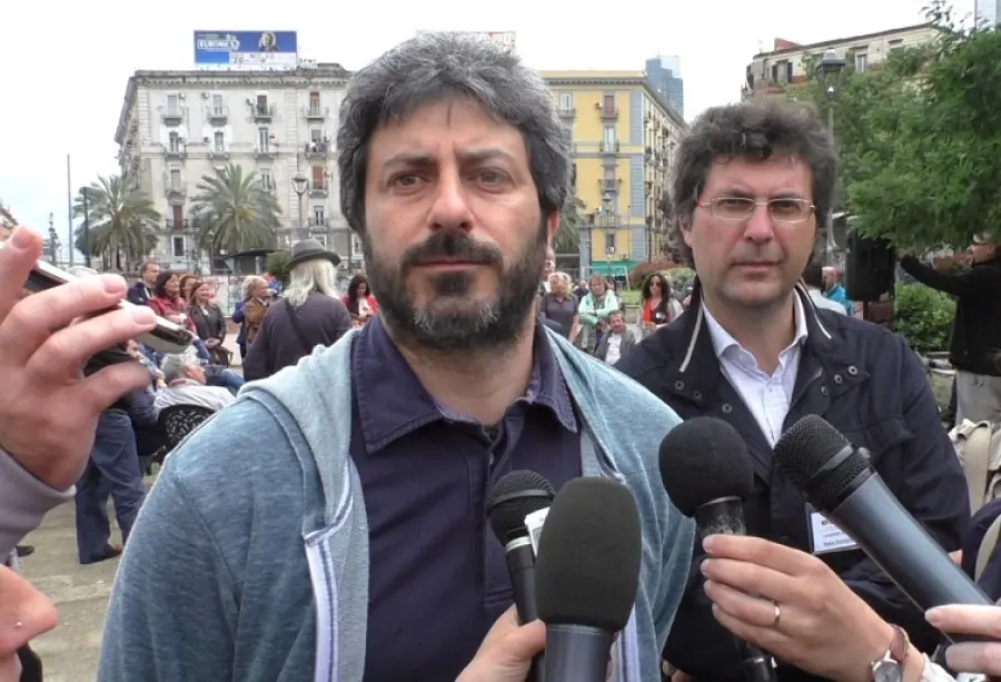 Stipendi Rai troppo alti, Fico vuole una tv pubblica morigerata