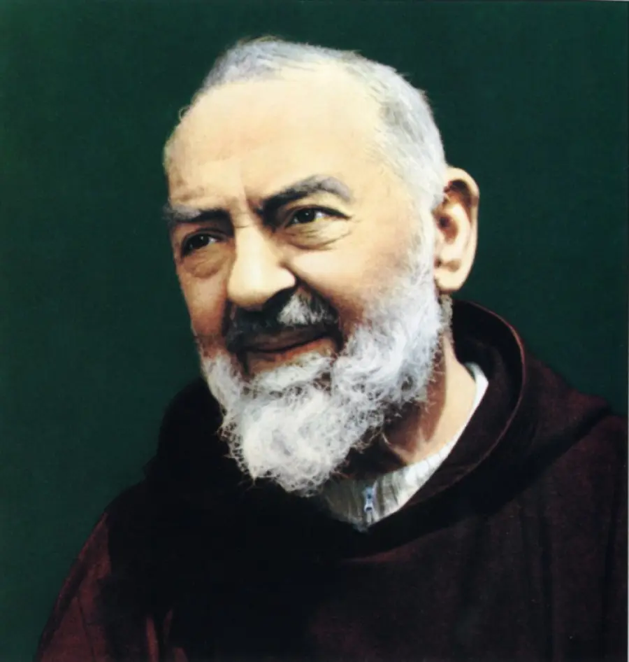 Immagine di Padre Pio spopola nelle case degli italiani
