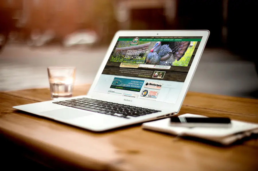 I vantaggi di affidarsi ad una web agency per il marketing online