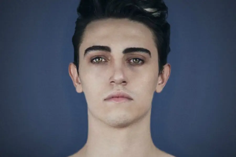 Michele Bravi, post su Instagram dopo l'incidente: "Sto cercando di costruire la realtà"