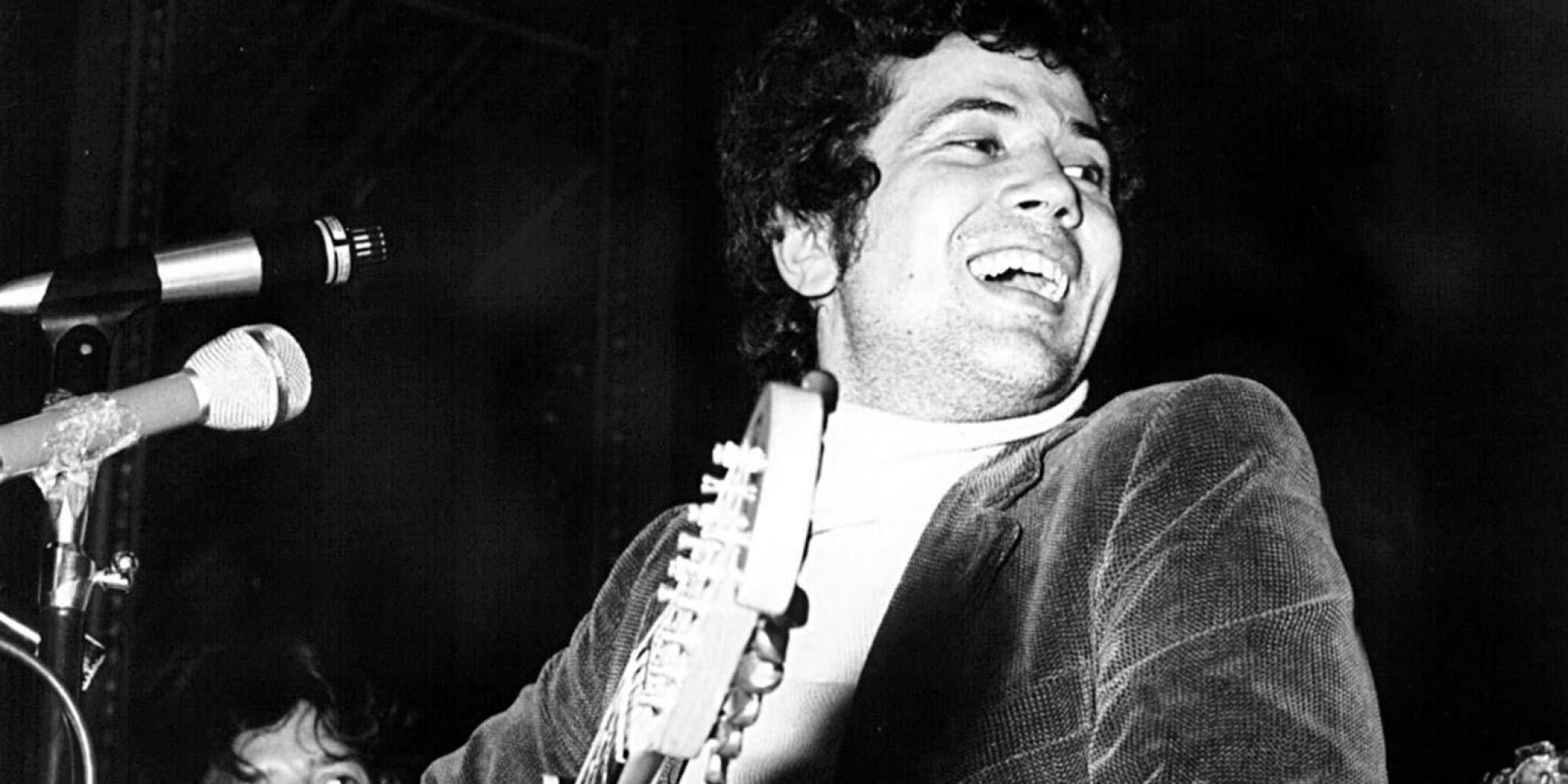 Lucio Battisti omaggiato dal popolo del web a 18 anni dalla morte