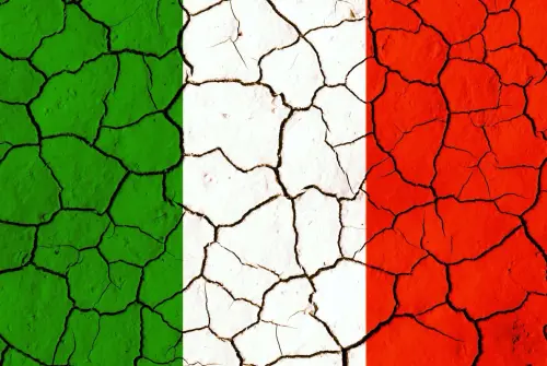 Istat gela Renzi: in Italia non c'è crescita, consumi e investimenti fermi