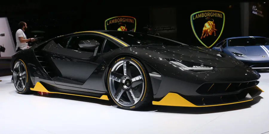 Lamborghini Centenario, test a Nardò
