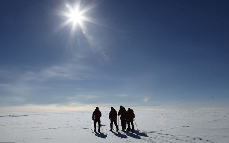 Buco dell'ozono sull'Antartide si restringe: perché?