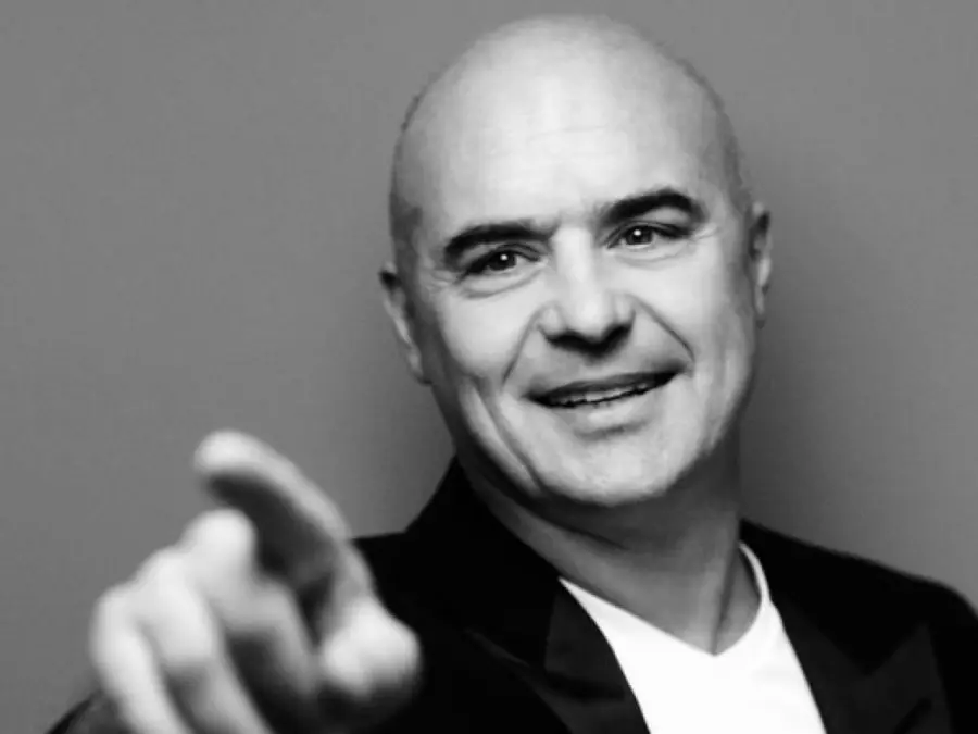 Luca Zingaretti: attore appassionato di documentari e politico mancato