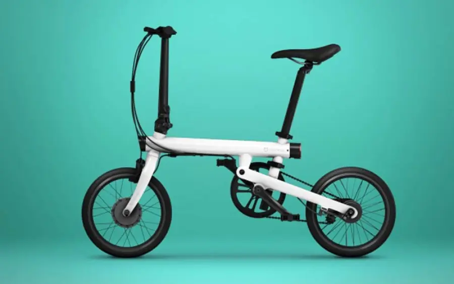 Xiaomi: bici elettrica QiCycle contro smog, pieghevole e leggera