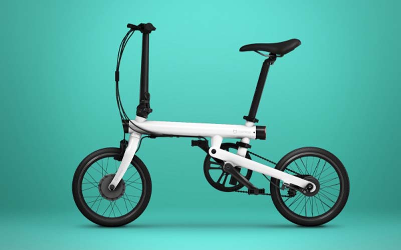 Xiaomi: bici elettrica QiCycle contro smog, pieghevole e leggera