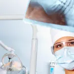 Interventi odontoiatrici: gli impianti su 4 perni