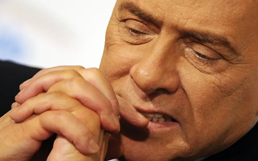 Silvio Berlusconi verrà operato al cuore: commosso per messaggi di sostegno