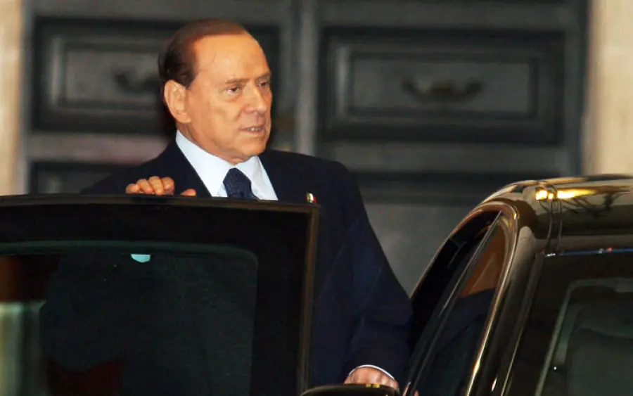 Silvio Berlusconi sarà operato al cuore: annuncio di Zangrillo