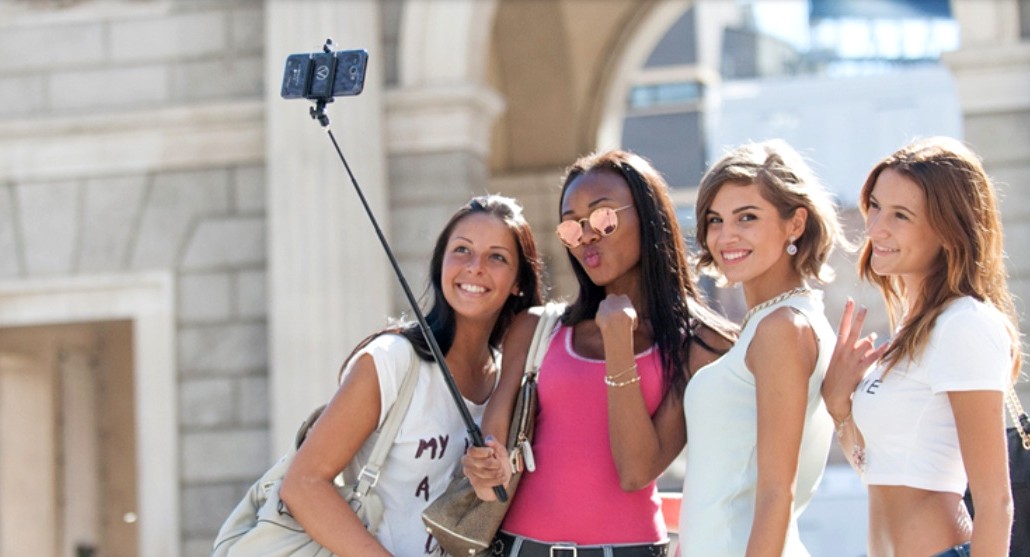 Smartphone più importante degli amici: studio choc commissionato da Kaspersky Lab