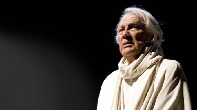 Giorgio Albertazzi è morto, Proietti: "Dirigerlo fu come suonare uno Stradivari"