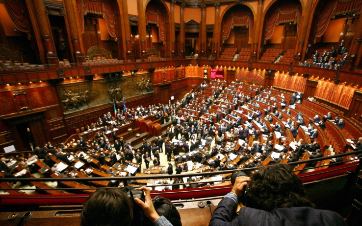 Unioni civili e coppie di fatto. E il vero sostegno alle famiglie?