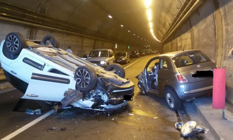 Spoleto: incidente mortale in galleria, morto ragazzo di 21 anni e ferito un 24enne