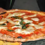 Napoli, pizza di due chilometri al lungomare Caracciolo