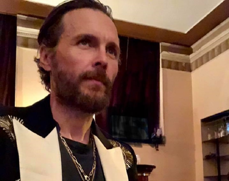 Jovanotti: paura per la suocera Lorena Valiani che cadendo ha sbattuto la testa