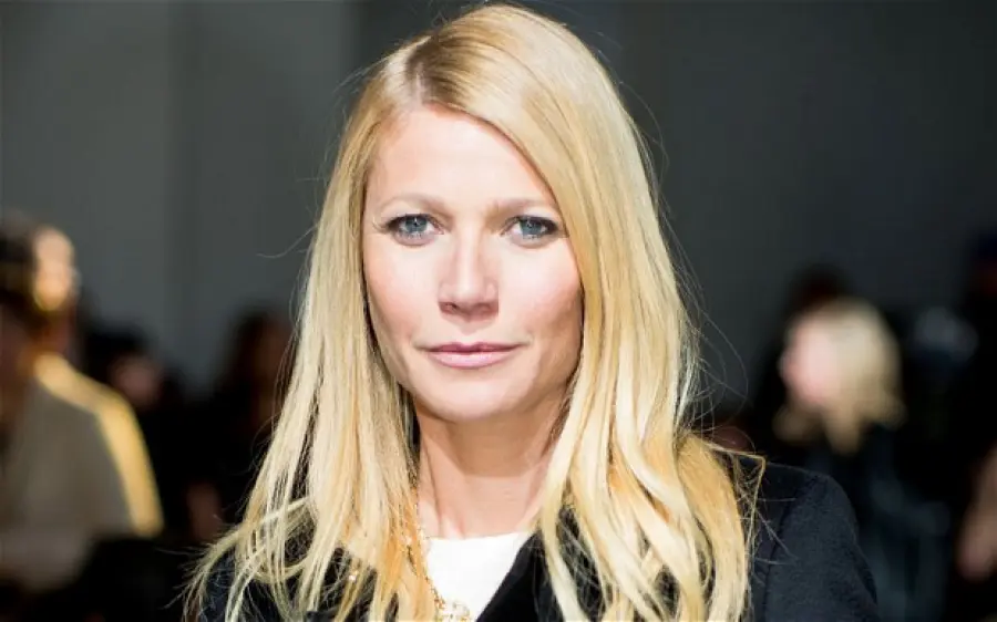 Gwyneth Paltrow: apiterapia per non invecchiare, altro che botox