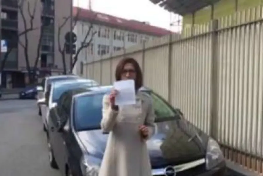 Mariastella Gelmini: "Troppe multe ai milanesi", video contro Pisapia