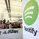 Spotify e Deezer battono store digitali: trionfo piattaforme musica in streaming