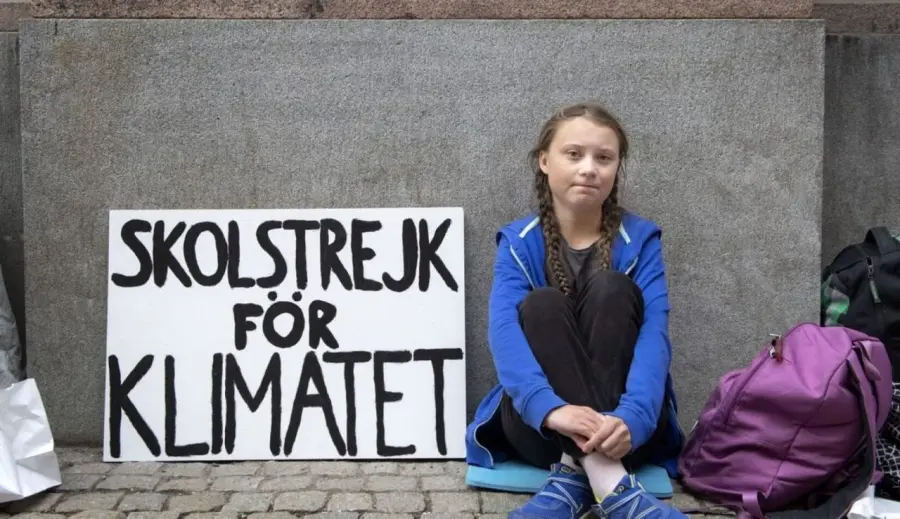 Chi è Greta Thunberg, attivista per clima e ambiente: età, manifestazioni e progetti