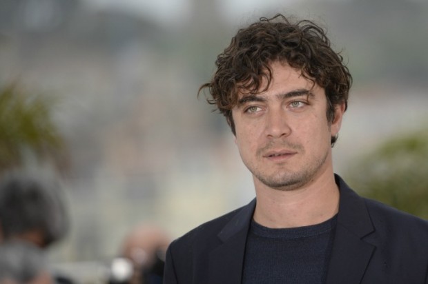 Riccardo Scamarcio in Ospedale per Malore: Dimesso dopo 3 Ore