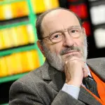 Umberto Eco, Sgarbi Chiede Funerali di Stato: "Testimone Universale della Grande Civiltà Italiana"