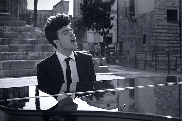 The Kolors, "Me Minus You" On Air: Ballata Commovente per Amico Morto