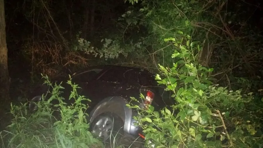 Incidente mortale A14: morti due uomini, auto si ribalta e finisce nella scarpata