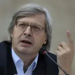 Vittorio Sgarbi Sindaco di Milano: più Popolare di Passera e Del Debbio