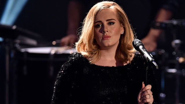 Adele Ammonisce Donald Trump: "Non Usare Mie Canzoni!"