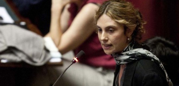 Renzi punisce 'furbetti del cartellino': licenziamento entro 48 ore